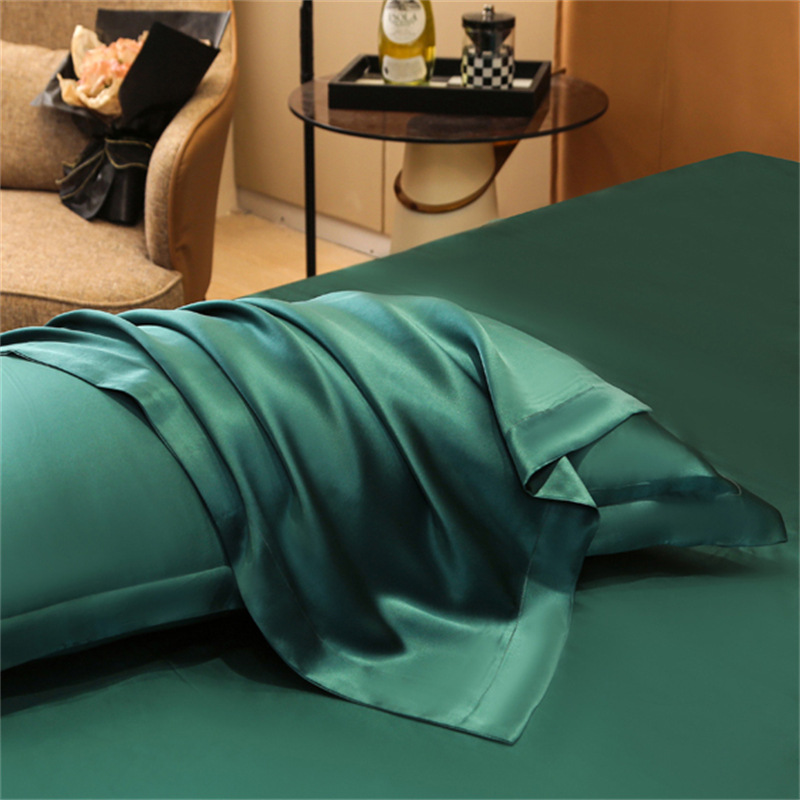 100% Mulberry Silk Pillowcase  - Skincare Queen recension och pris