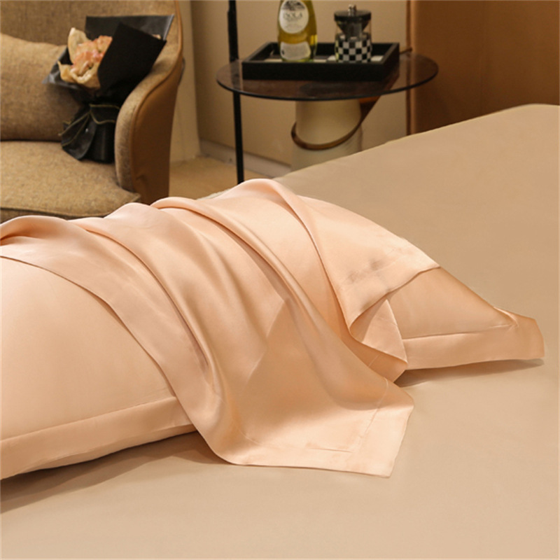 100% Mulberry Silk Pillowcase  - Skincare Queen recension och pris